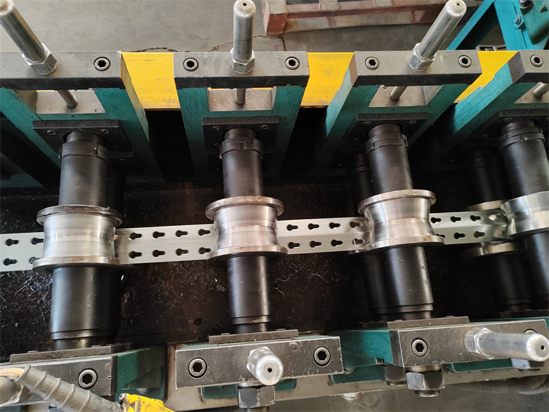 Factory display 06